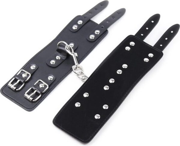 Fetish Fever   Cuffs with two buckles   Black