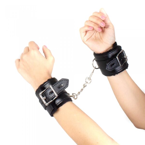 Kajdanki Black Bondage Handcuffs BDSM - obrazek 5