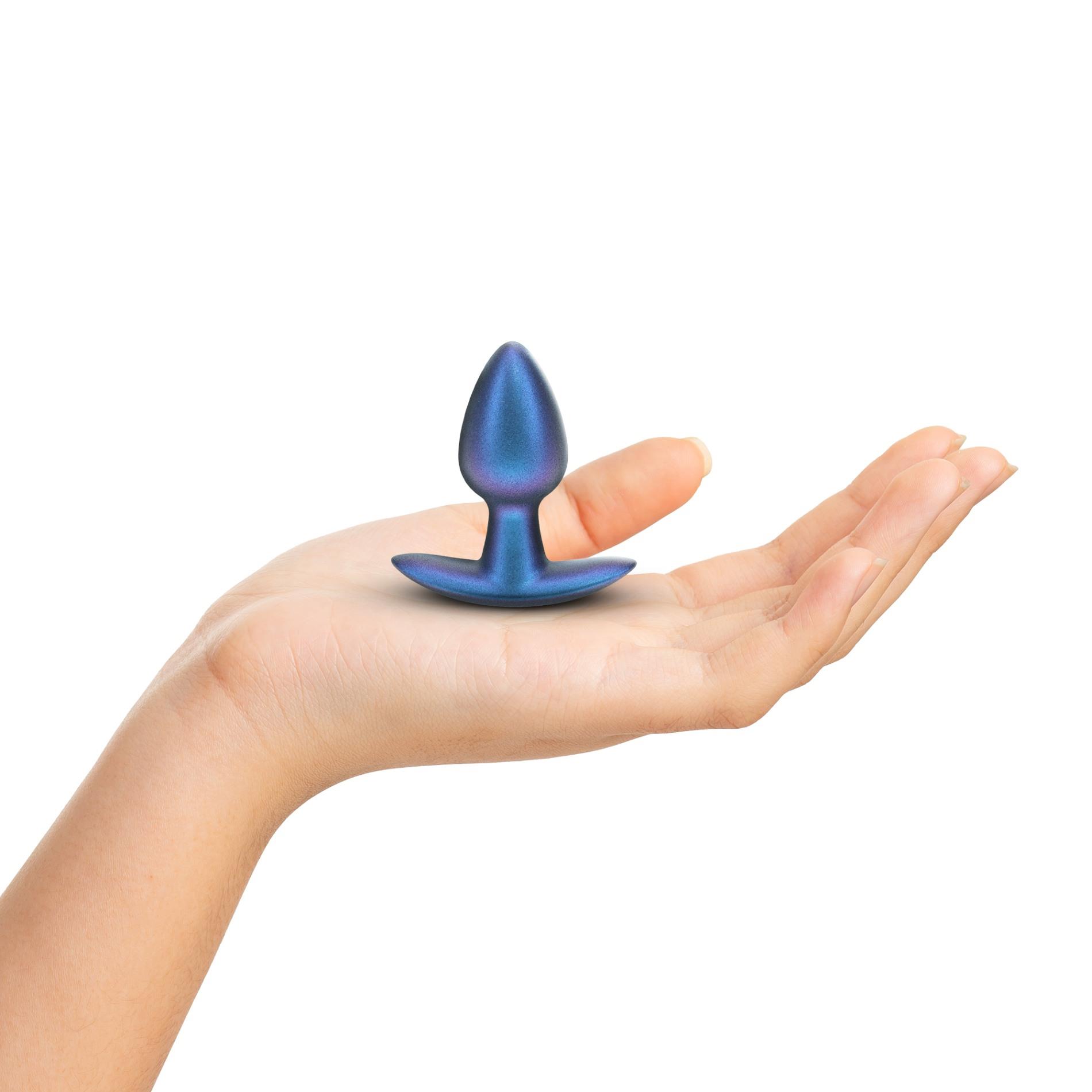 Smooth Silicone Anal Plug Small 2.6 / 6,5 cm Metallic Blue - obrazek 4